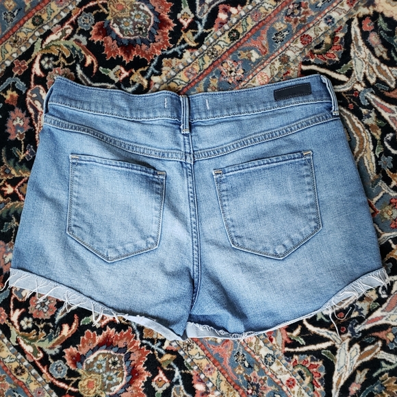 ⭐ABERCROMBIE & FITCH | Denim Shorts 27 - Picture 6 of 14